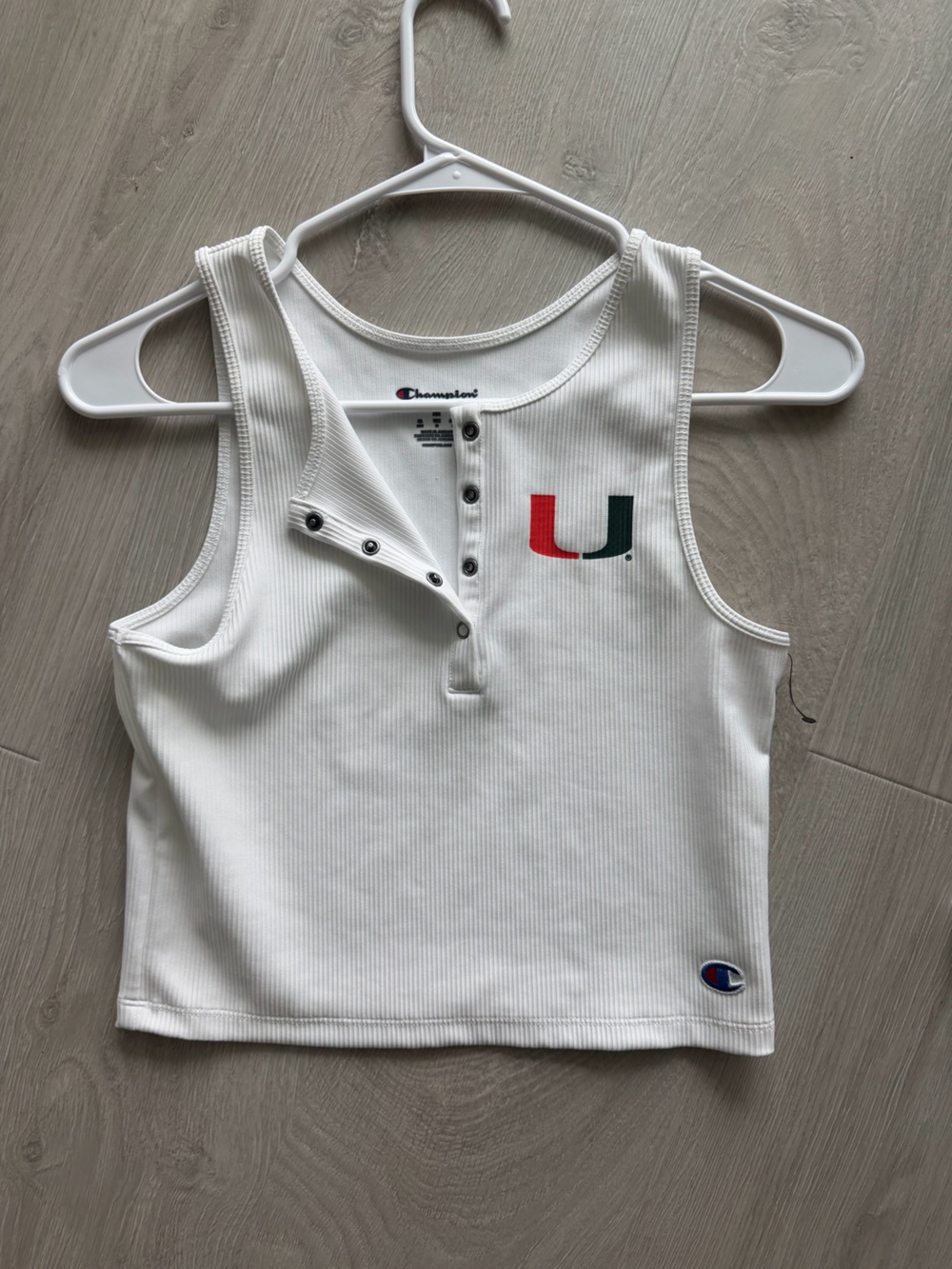 University of Miami Champion White Ribbed Snap-Front cropped Tank with U logo